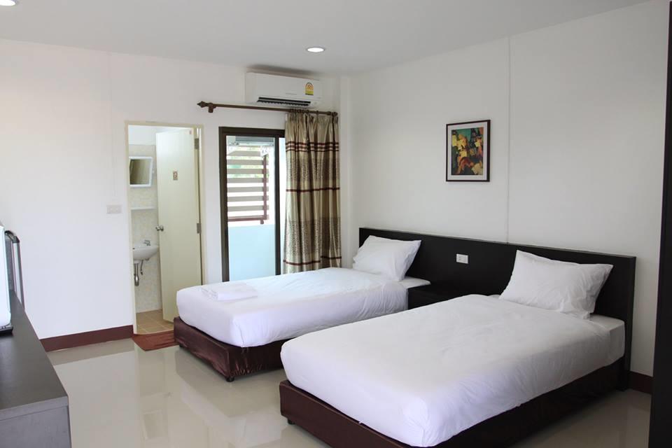 Metha Palace Sakon Nakhon Exterior photo